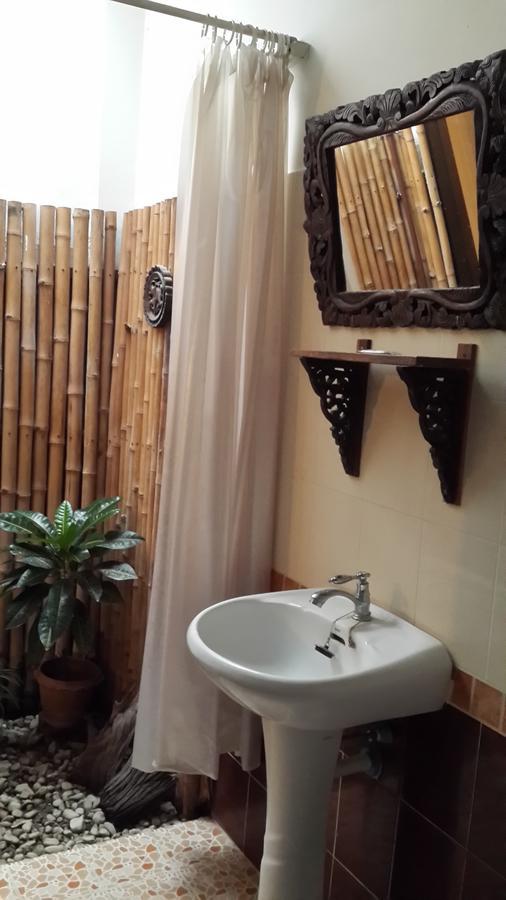 Garden Corner Resort & Hotel بيتسانولوك المظهر الخارجي الصورة