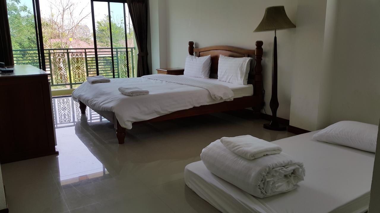 Garden Corner Resort & Hotel بيتسانولوك المظهر الخارجي الصورة