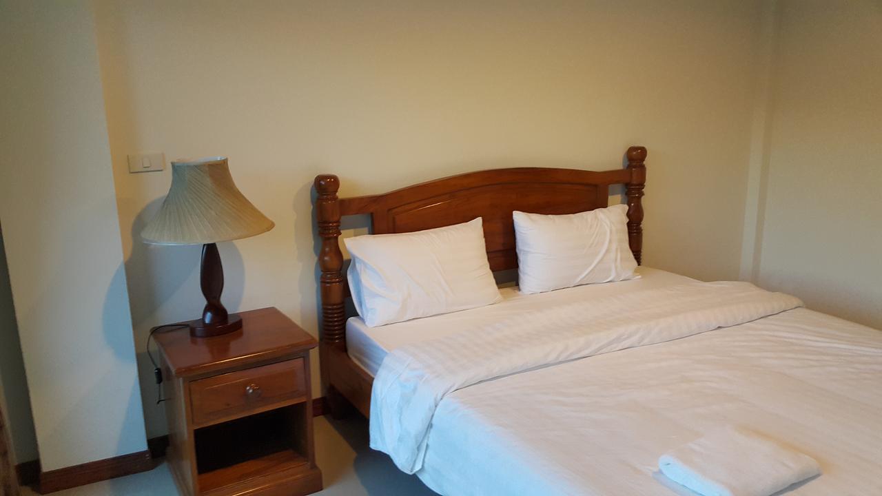 Garden Corner Resort & Hotel بيتسانولوك المظهر الخارجي الصورة