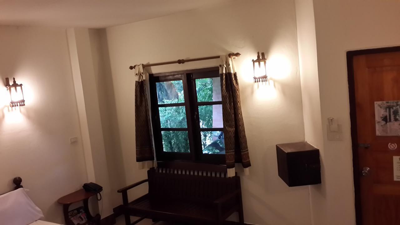 Garden Corner Resort & Hotel بيتسانولوك المظهر الخارجي الصورة