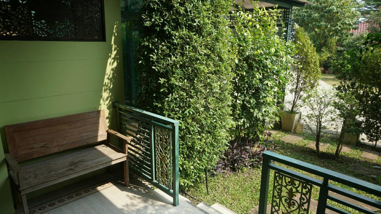 Garden Corner Resort & Hotel بيتسانولوك المظهر الخارجي الصورة